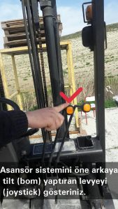 Asansör sistemini öne arkaya tilt (bom) yaptıran levyeyi (joystick) gösteriniz.